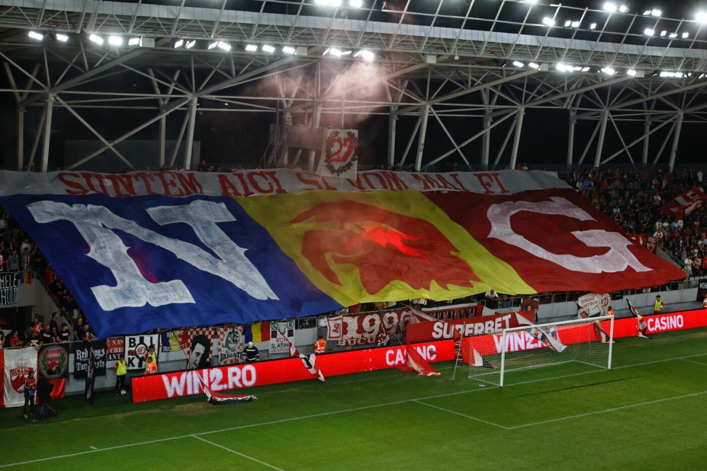 Cum au reacționat fanii maghiari ai lui Sepsi când galeria lui Dinamo a strigat „România, România!” în meciul de pe stadionul „Arcul de Triumf”