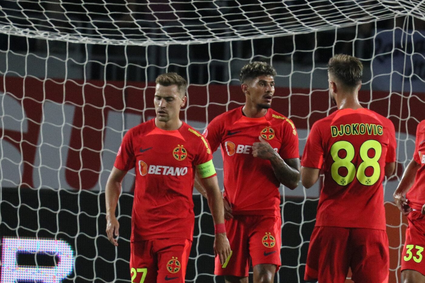 Abia acum s-a aflat! De ce au fost schimbați Darius Olaru și Florinel Coman în FC U Craiova – FCSB 1-3. Explicațiile lui Elias Charalambous