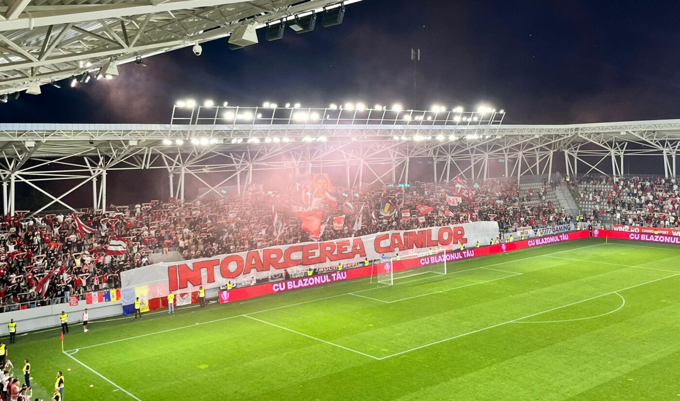 Atmosferă superbă la Dinamo – Universitatea Craiova! Mesajul afișat de către suporterii dinamoviști la revenirea în prima ligă | FOTO