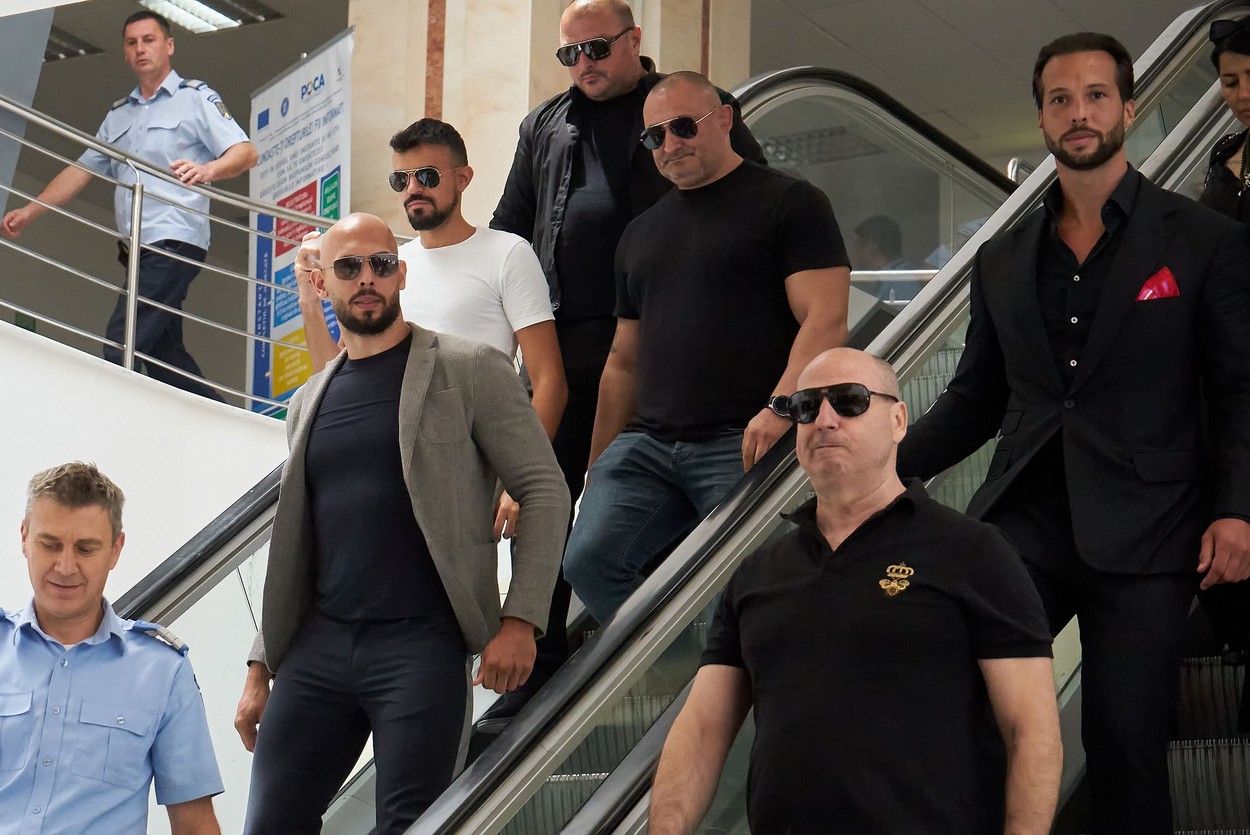 Ce mesaj i-a dat Andrew Tate unei gimnaste! Apoi, tânăra a devenit milionară în dolari cu imaginile pe care le postează pe Instagram: „Am zis că nu are cum”