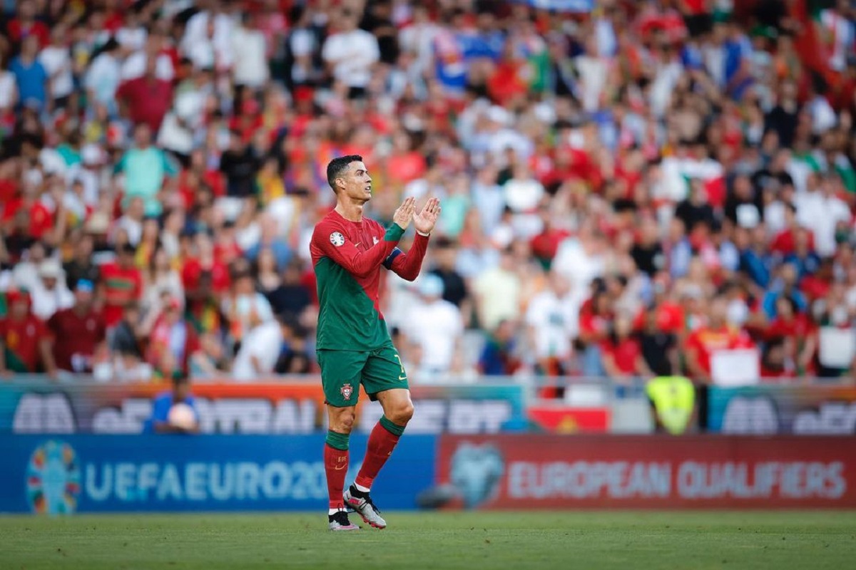 Cristiano Ronaldo nu s-a mai abținut și i-a pus la punct pe jurnaliștii din țara natală: „O dați ca pe o momeală! Este o minciună totală!”. De la ce a pornit totul