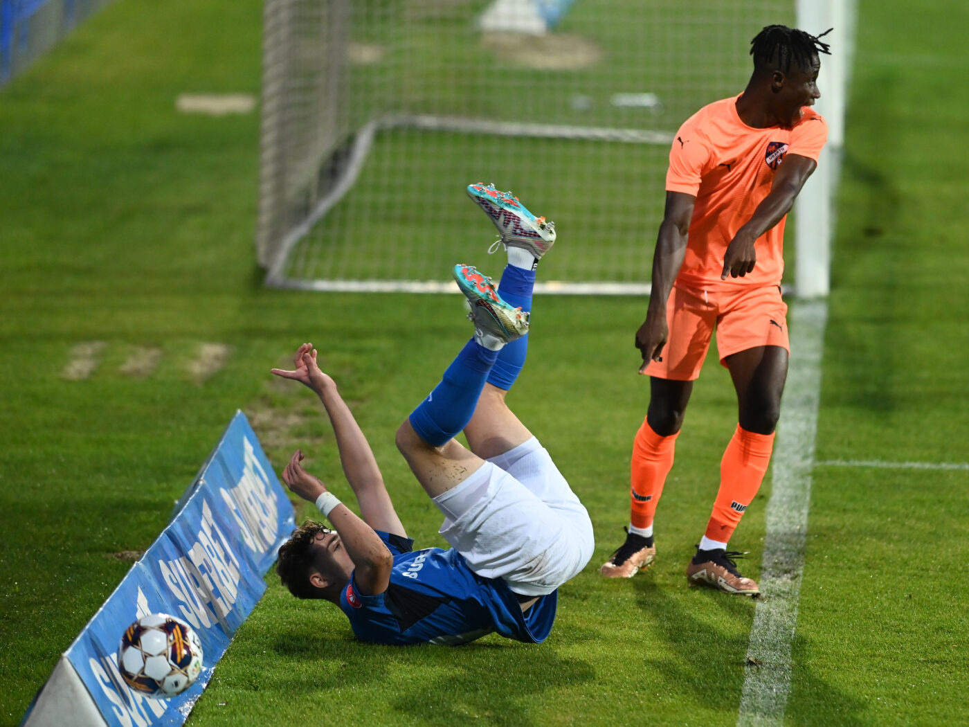 Acesta e primul fotbalist care a semnat deja cu FCSB și vine din iarnă. Transferul excelent pe care Gigi Becali l-a făcut