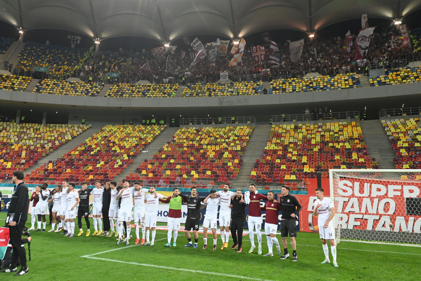 Fanii giuleșteni, interziși la meciurile cu FCSB! A început războiul psihologic: „Singura echipă care nu vede toată peluza e Rapidul” | VIDEO EXCLUSIV ProSport Live