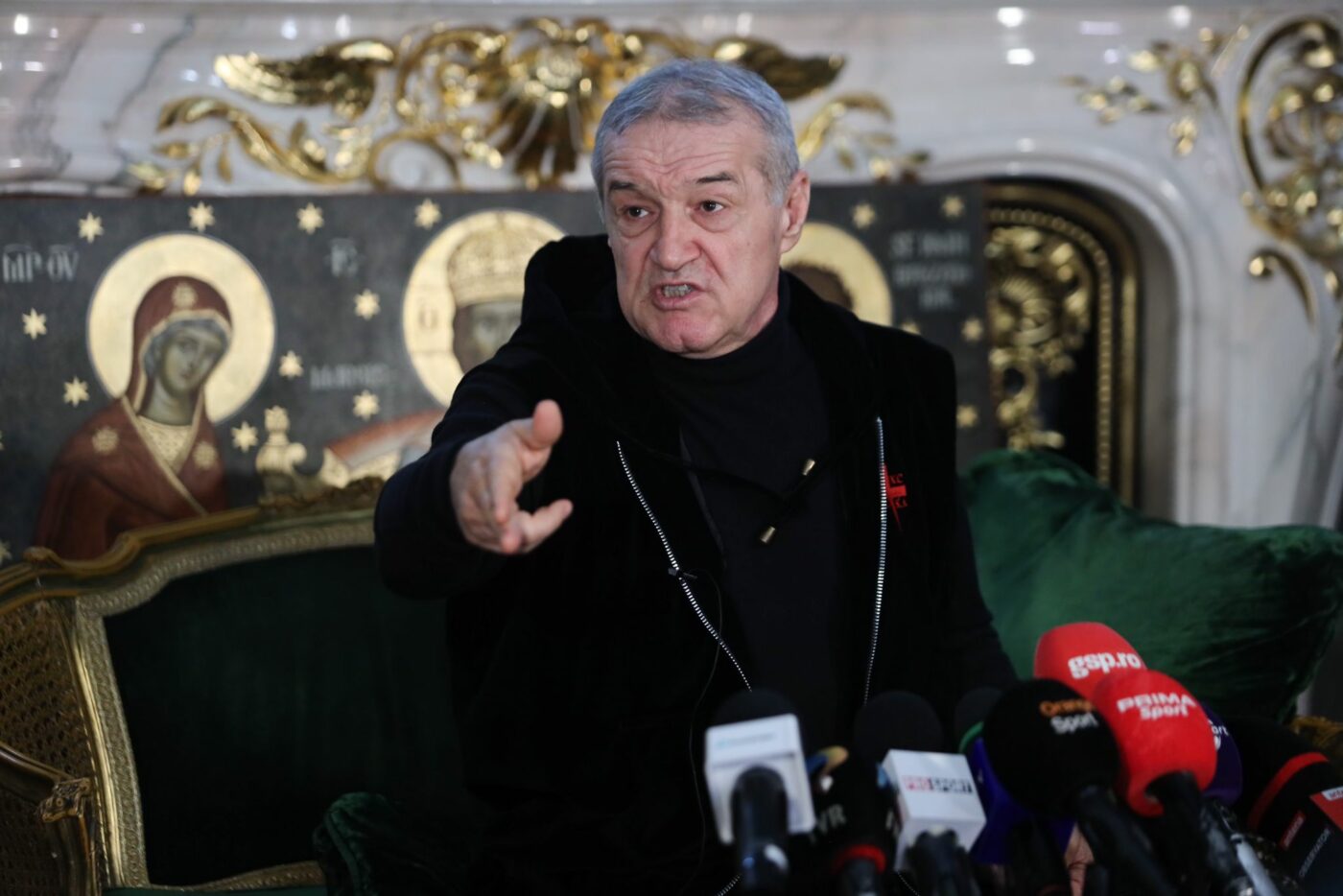Gigi Becali anunță cine va fi atacantul cu care FCSB va ataca titlu! Surpriză uriașă pentru fani, după ce Thiam și Garita l-au refuzat: „Are toate ingredientele: inteligență, forță și viteză”