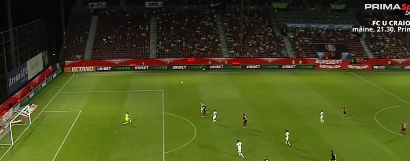 Gol de cascadorii râsului în CFR Cluj – Poli Iași! Cristi Manea a profitat de un moment de „blackout” al apărării adverse! Fostul fotbalist de la FCSB a greșit decisiv | VIDEO