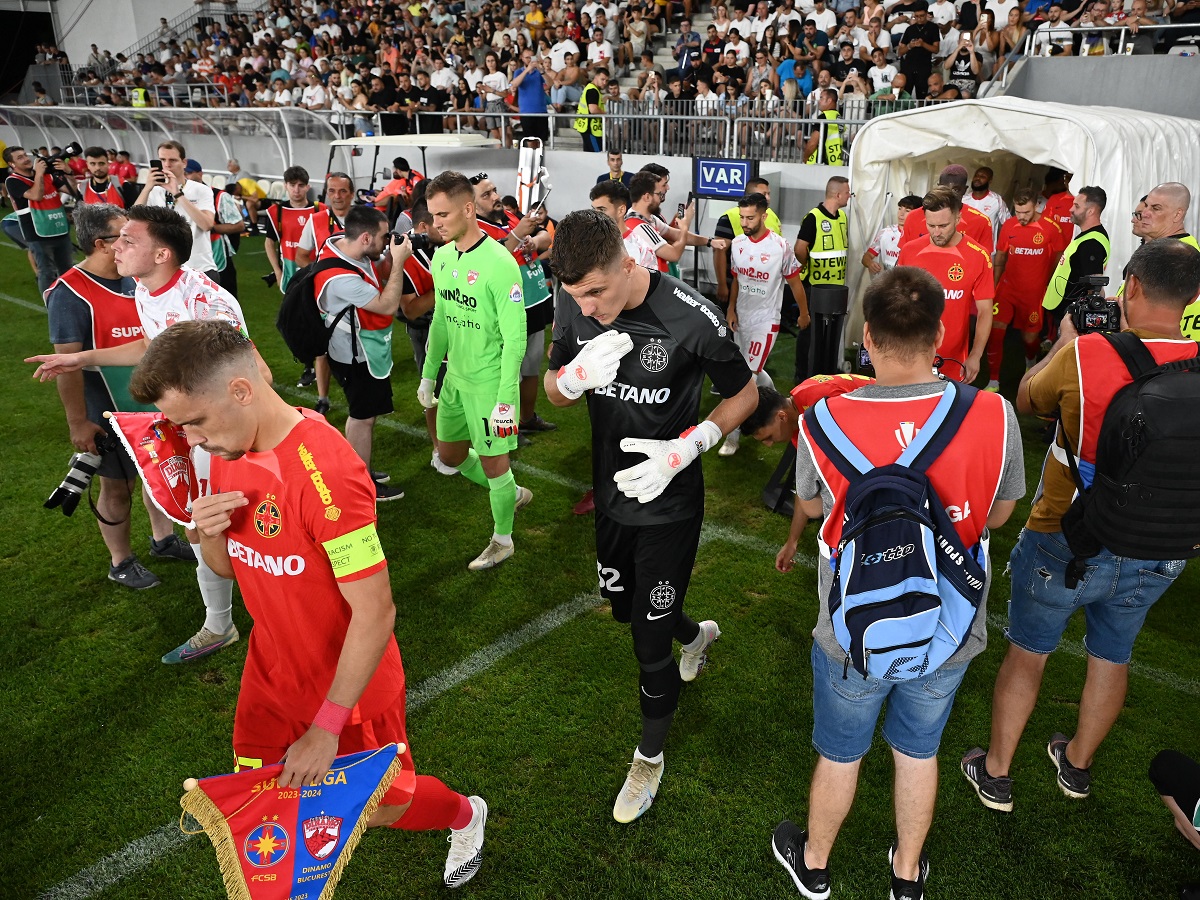 Helmut Duckadam, mesaj ferm pentru Elias Charalambous după gafa lui Ștefan Târnovanu din FCSB – Dinamo 2-1: „Scoate-l! Dă-i o șansă și celuilalt”