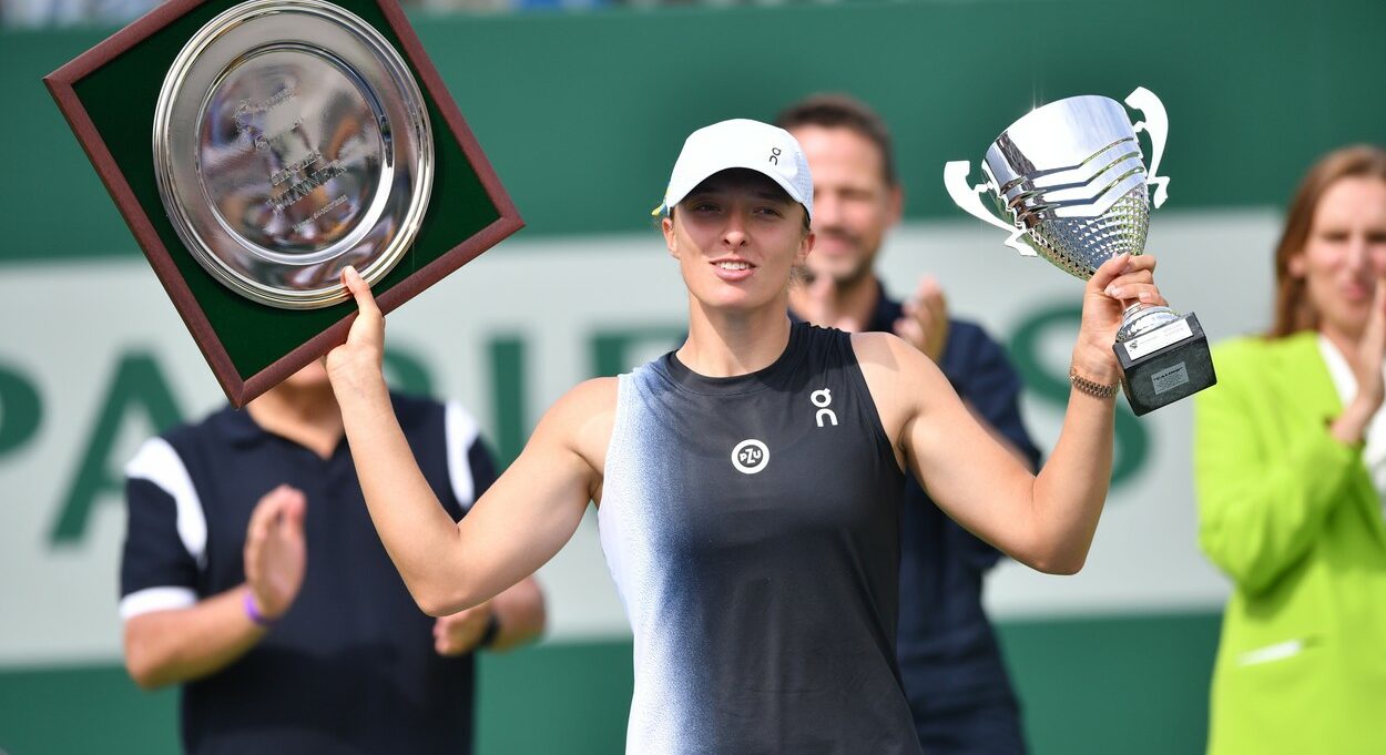 „Extraterestra” Iga Swiatek! Poloneza a câștigat turneul de la Varșovia, 6-0, 6-1 în finală, și a egalat un record deținut de Serena Williams