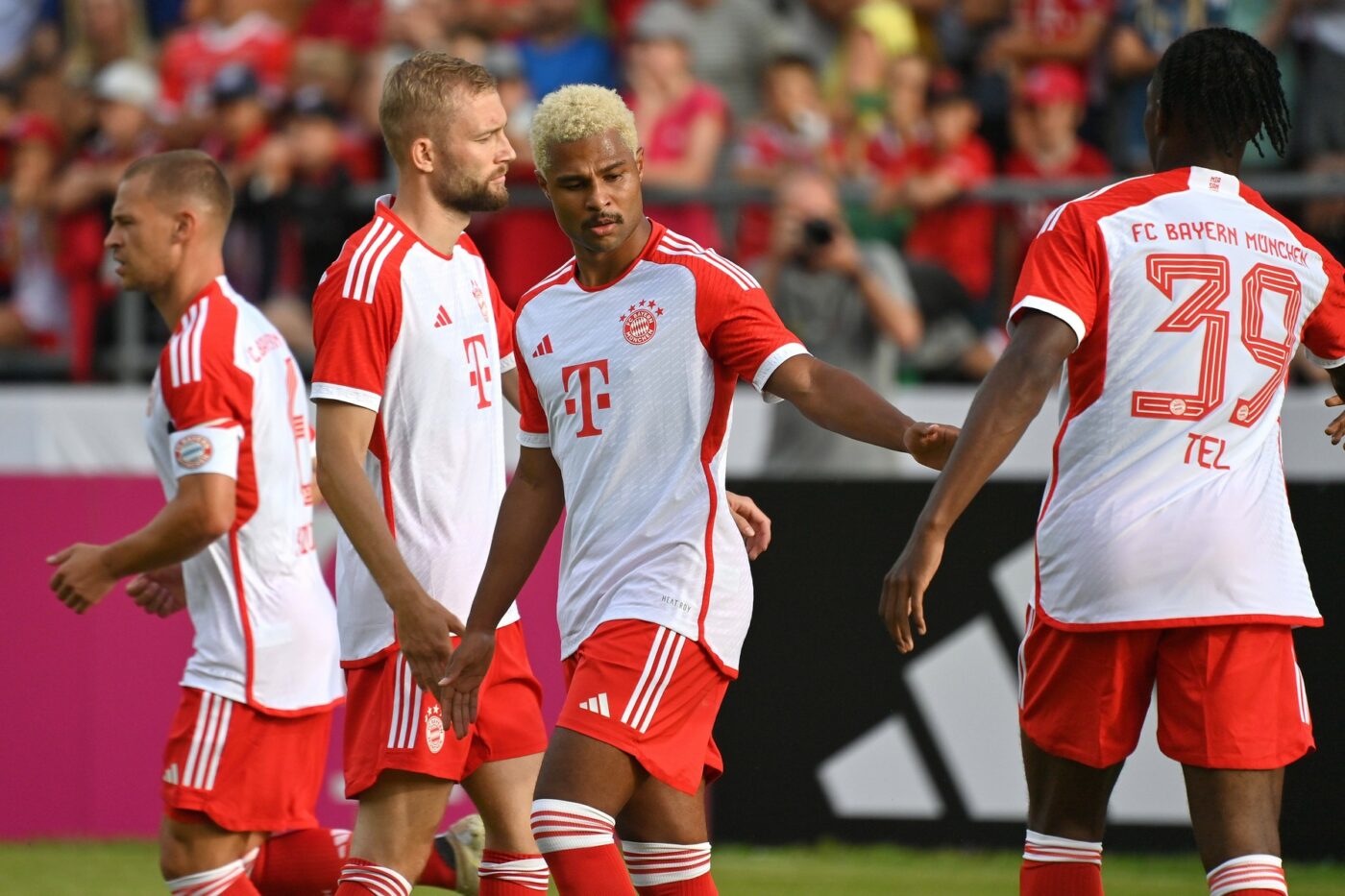 Scor ireal în fotbalul masculin european. Bayern Munchen a câștigat meciul cu 27-0! Cine a marcat cele mai multe goluri și cine sunt adversarii umiliți în ultimul hal