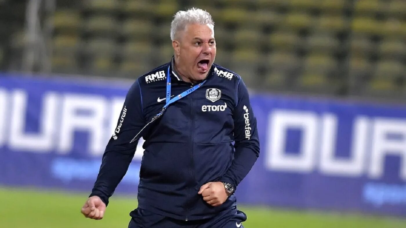 Marius Șumudică a dat de pământ cu Mihai Pintilii și Marius Croitoru: „Mi s-a părut jenant! Să nu te ridici de pe bancă…” / „Să se ducă să indice schimbările cu tabela aia…”