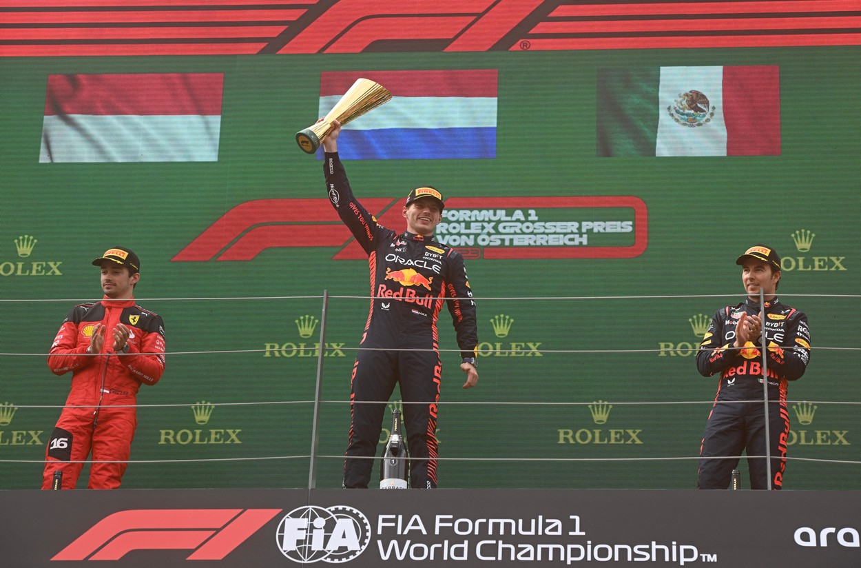Max Verstappen defilează în Formula 1! Olandezul a reușit al șaptelea succes al sezonului, după victoria din Marele Premiu al Austriei | VIDEO