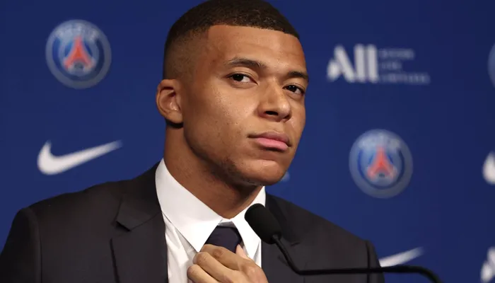 Kylian Mbappe, avertisment pentru Lionel Messi și Erling Haaland în ceea ce privește câștigarea Balonului de Aur: „Am doi-trei ași în mânecă”