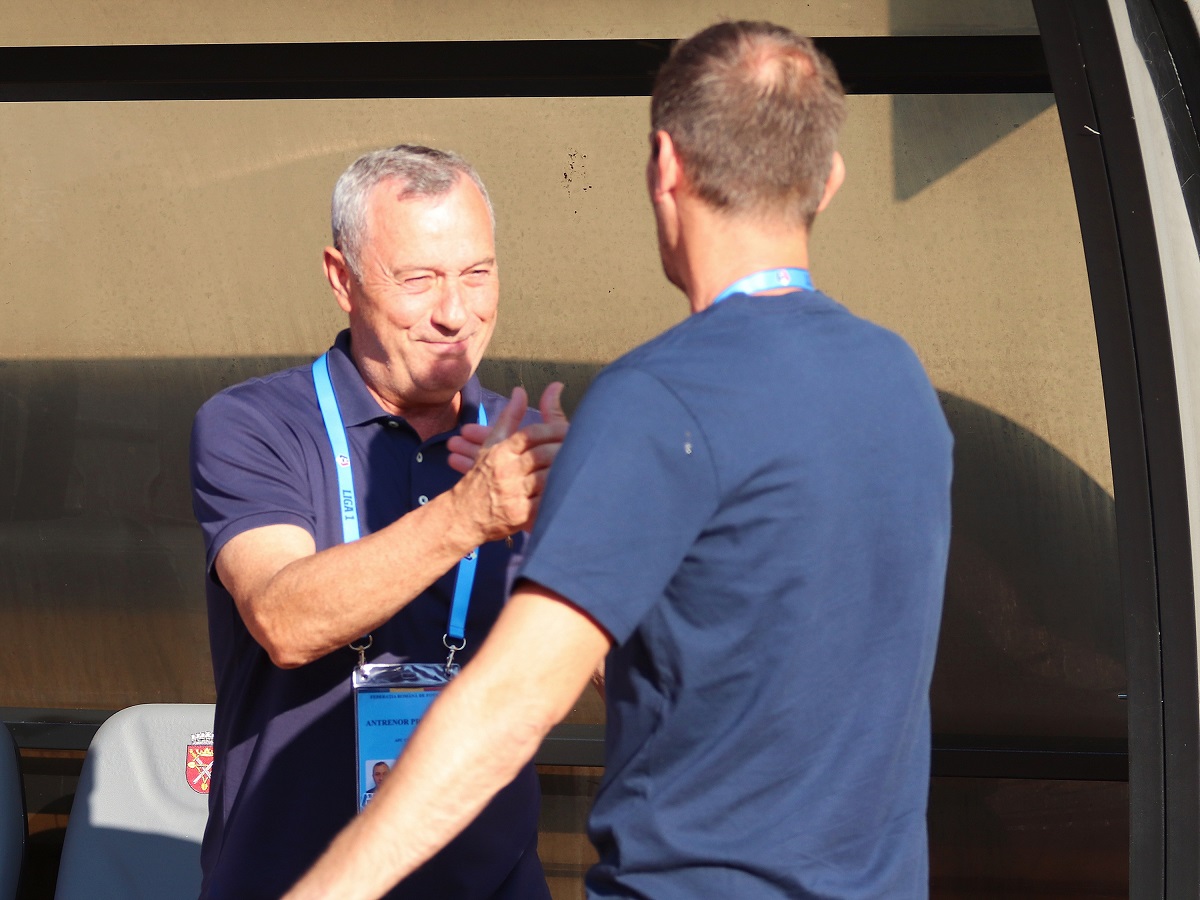 Mircea Rednic, supărat pe arbitraj după Hermannstadt – UTA Arad 2-1: „Dormeau, erau la o cafea, la un ceai”. „Puriul” pune presiune pe conducere: „Ne mișcăm cam greu”