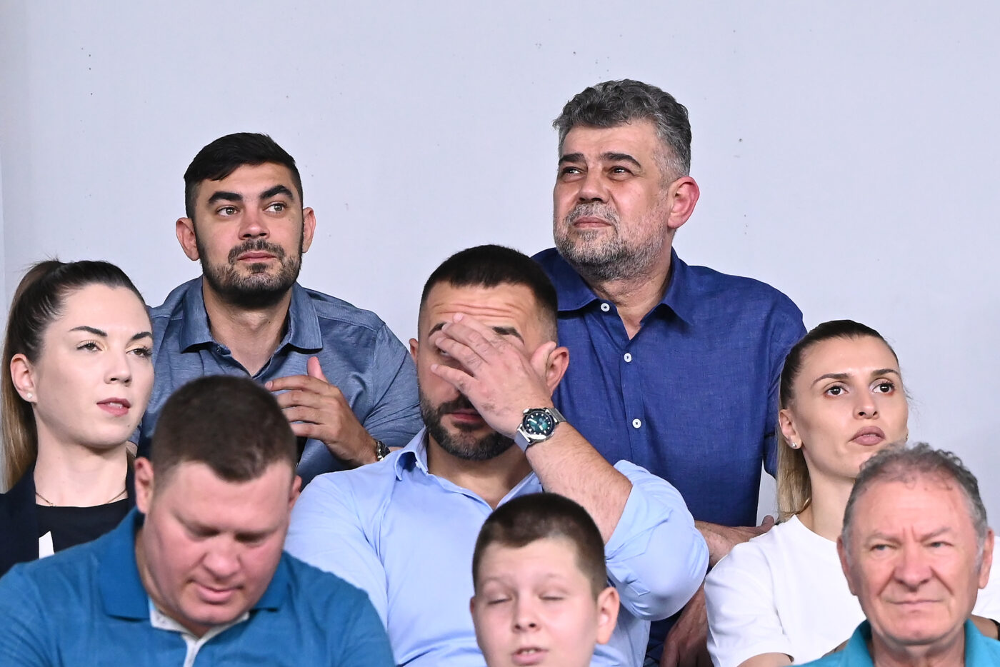 Nu s-a putut abține: Marcel Ciolacu, reacție vehementă direct de pe „Arcul de Triumf”, în timpul derby-ului FCSB – Dinamo: „Asta merita un astfel de meci!”