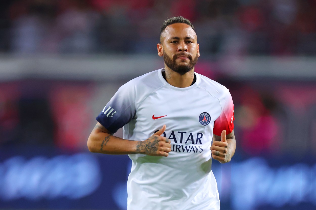 Bombă în fotbalul mondial! O tânără susține că l-a văzut pe Neymar făcând sex cu un alt brazilian celebru: „Nu au existat limite”