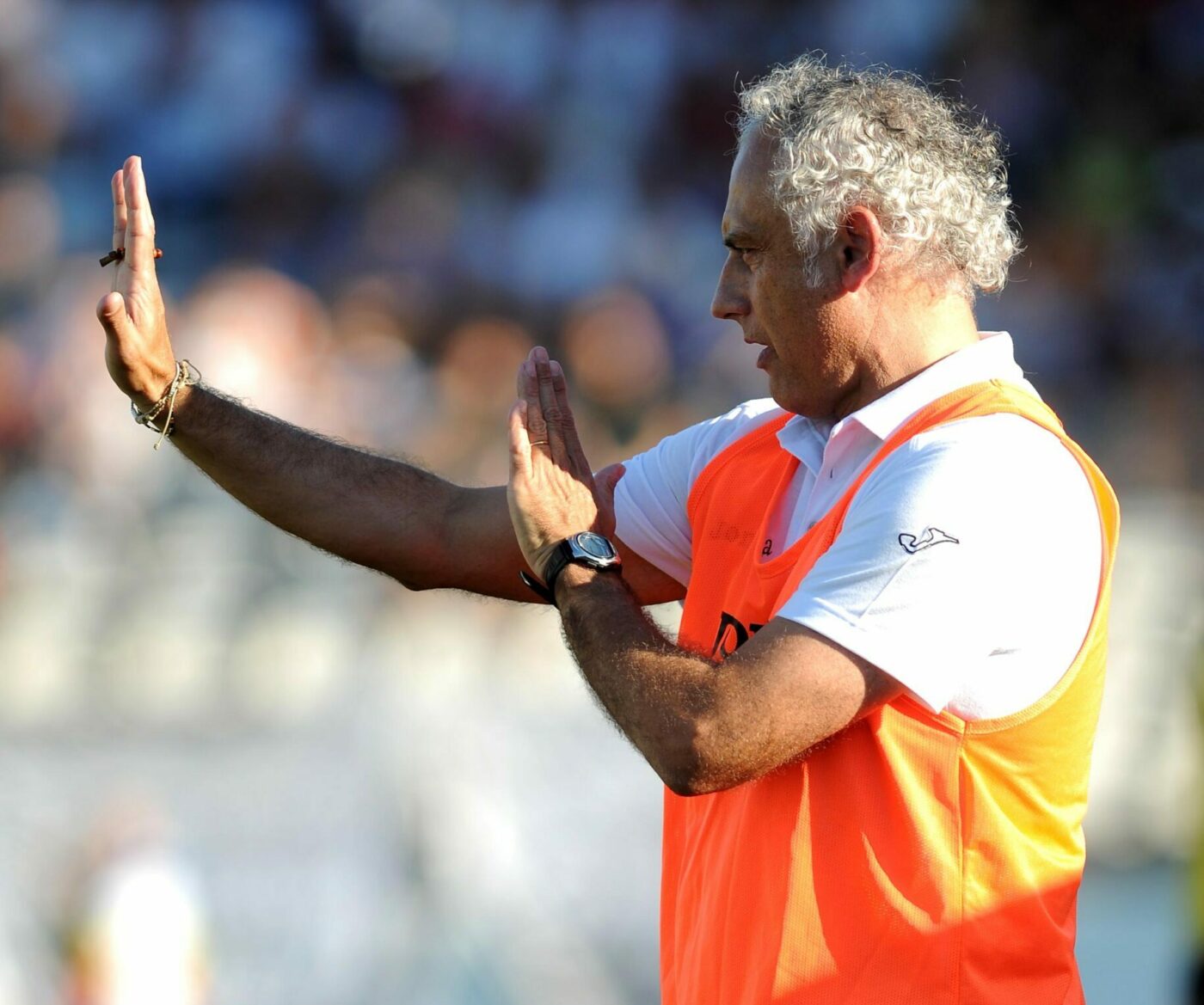 Fotbalistul român de care nu ai auzit până acum, dar pe care Mandorlini l-a recomandat jurnaliștilor de la Gazzetta dello Sport! Are 21 de ani și e mijlocaș