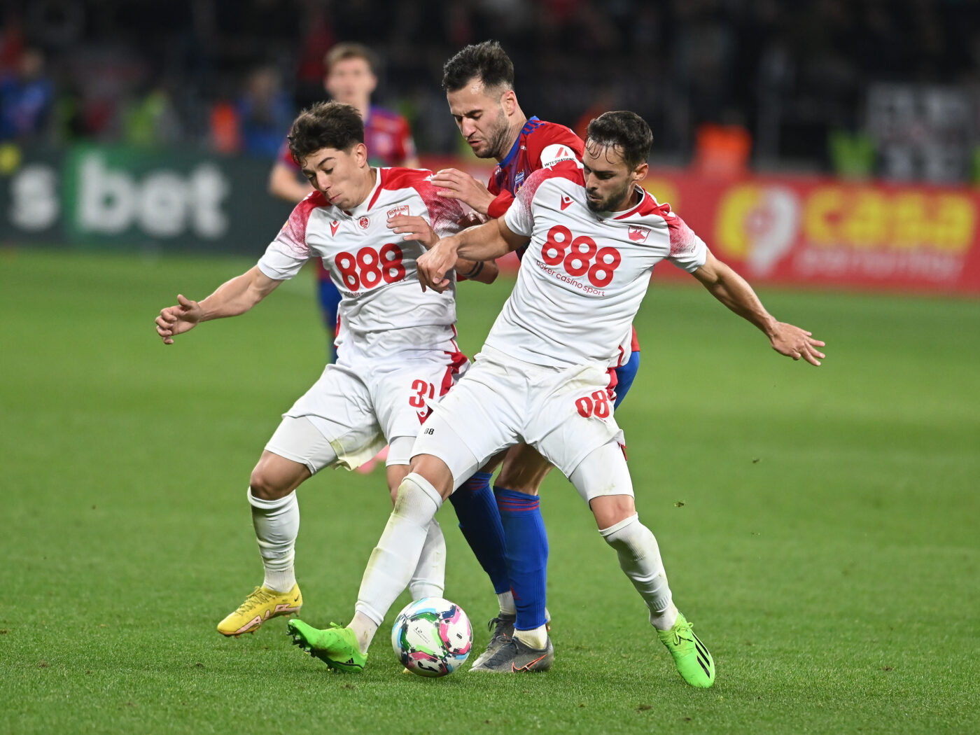 Dinamo îl dă afară, Steaua îl poate transfera. Fotbalistul spaniol e aproape de o „trădare” pe axa Ștefan cel Mare – Ghencea
