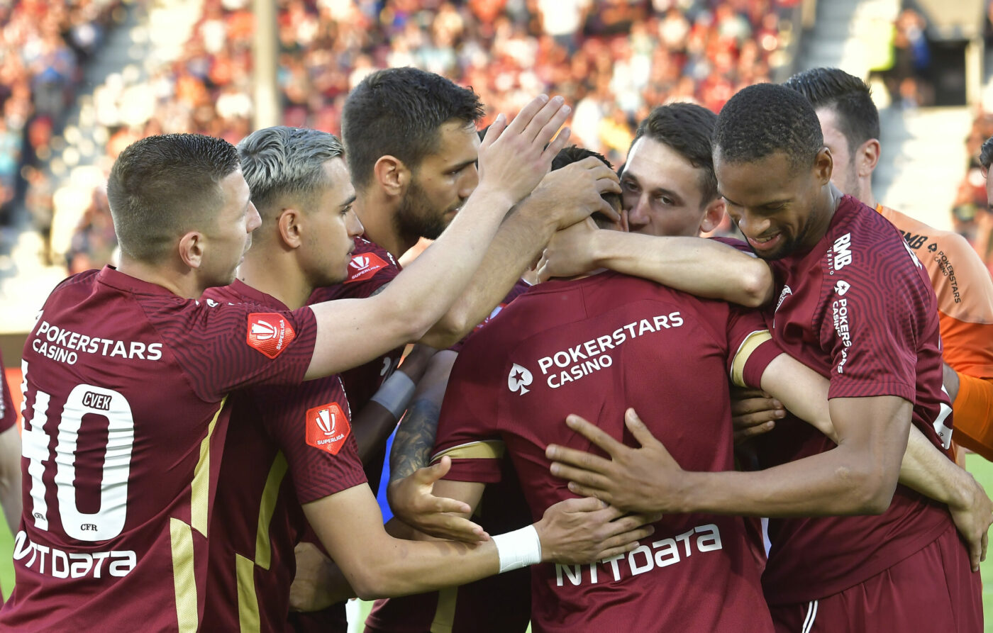 Șoc în Superliga! CFR Cluj vinde 5 titulari dintr-un foc pentru 9,2 milioane de euro. Nelu Varga și-a dat acordul