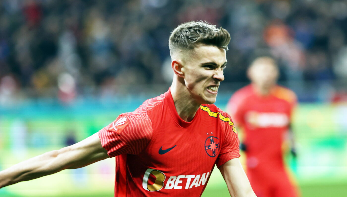 Tavi Popescu, imagine virală! Ce făcea când FCSB era umilită de Anderlecht în amical, 2-5 | FOTO