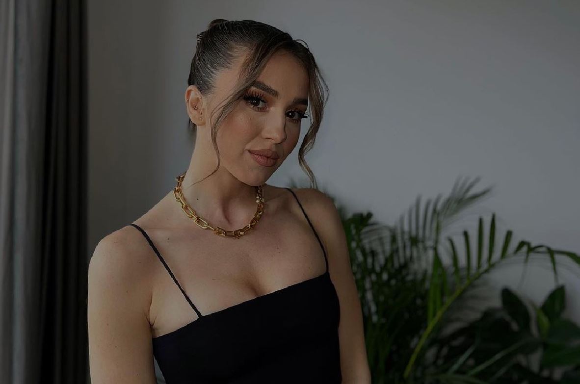 Teodora Stoica a încins Instagram-ul înainte de FCSB – Dinamo: „Mi s-a spus să nu postez prima poză” | GALERIE FOTO