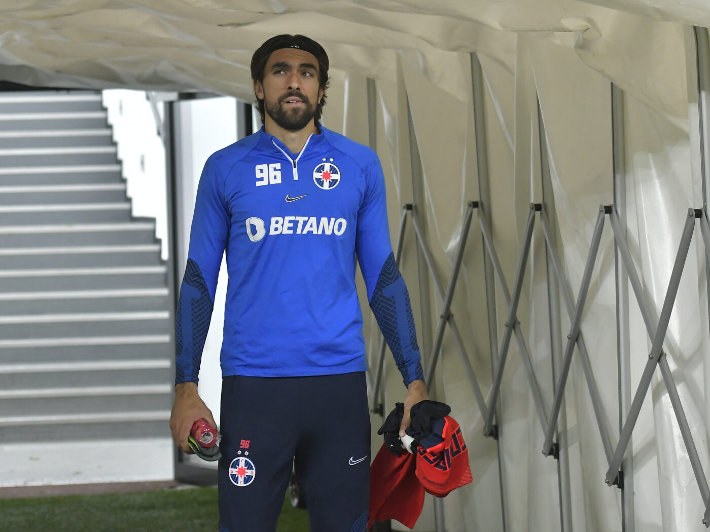 Andrea Compagno îi răspunde lui Gigi Becali după ce a ajuns rezervă la FCSB: „Așa am făcut mereu!”. Cum l-a cucerit total Vlad Chiricheș