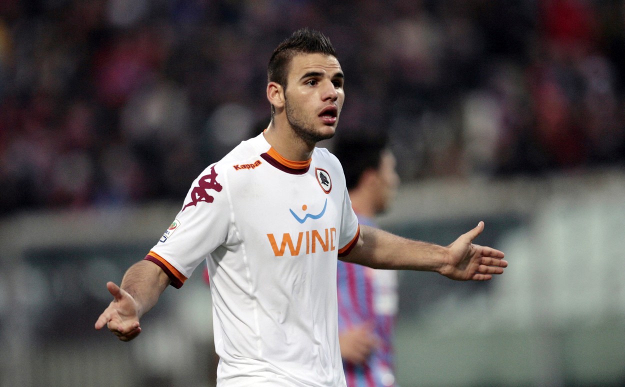 Transfer senzațional la CFR Cluj! A semnat un mijlocaş cu 25 de selecții în naționala Greciei, care a jucat la AS Roma şi la Cupa Mondială!
