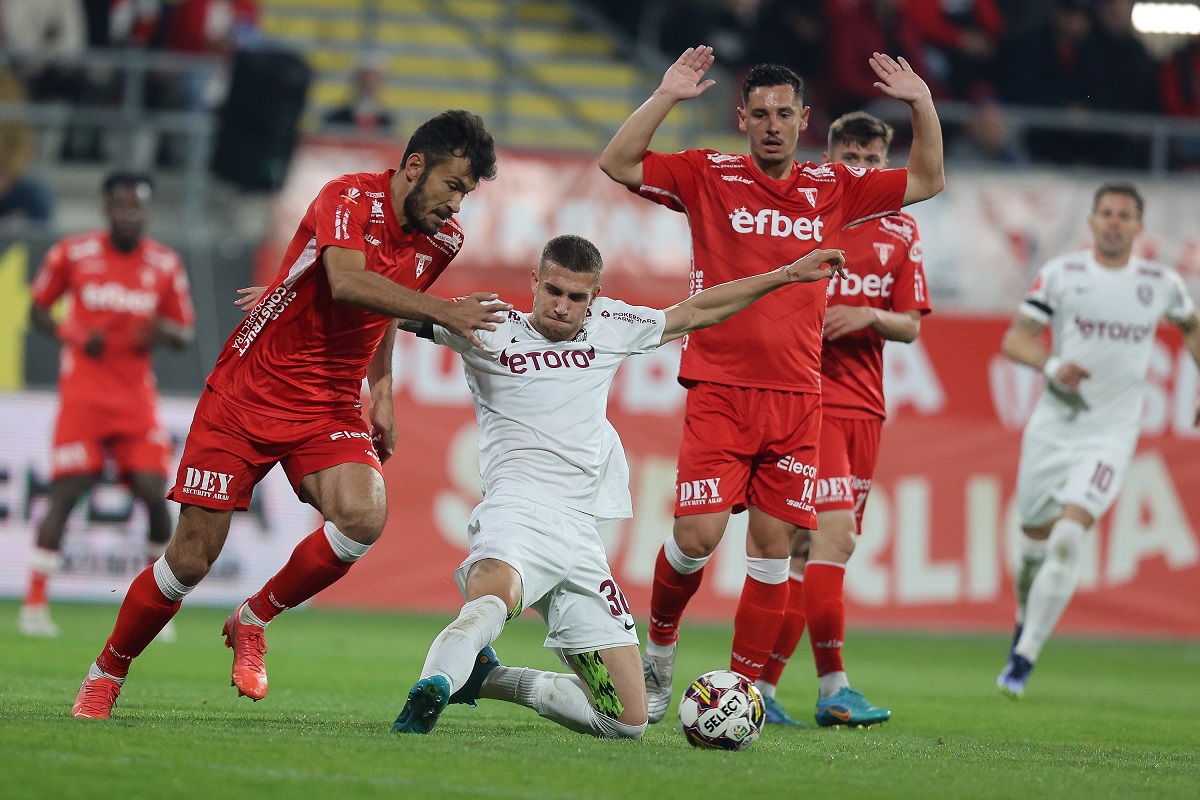 UTA Arad – CFR Cluj 1-2, Live Video Online în etapa a doua din Superliga | Rareș Pop a ratat prima ocazie importantă din repriza secundă!