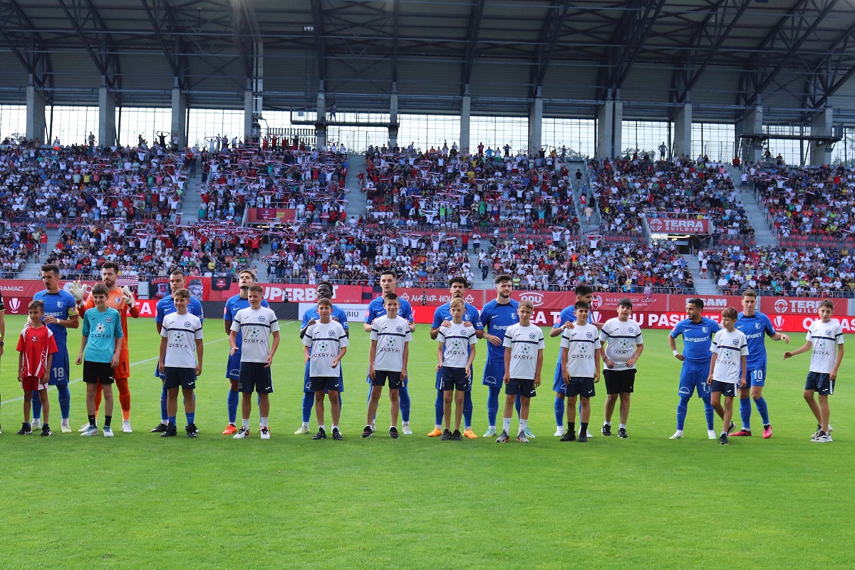 Veste proastă pentru Gică Hagi după Hermannstadt – Farul 0-1! Ionuț Larie nu crede că este apt pentru returul cu Sheriff: „Nu sunt pregătit”. Ce au declarat eroii Buzbuchi și Grameni la finalul partidei de la Sibiu