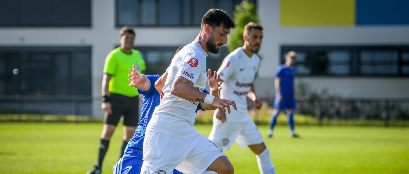 Dezastru fără margini pentru Rapid în meciul cu Petrolul: Borja Valle, al doilea autogol în poarta lui Horațiu Moldovan! „Borja Valle face un Bănel Nicoliță”  | VIDEO