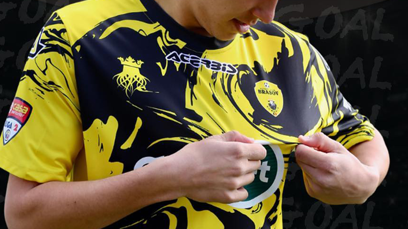 Își simte sfârșitul? FC Brașov a recuzat arbitrul TAS, amână verticul în privința certificării pentru Liga 2 și atacă FRF