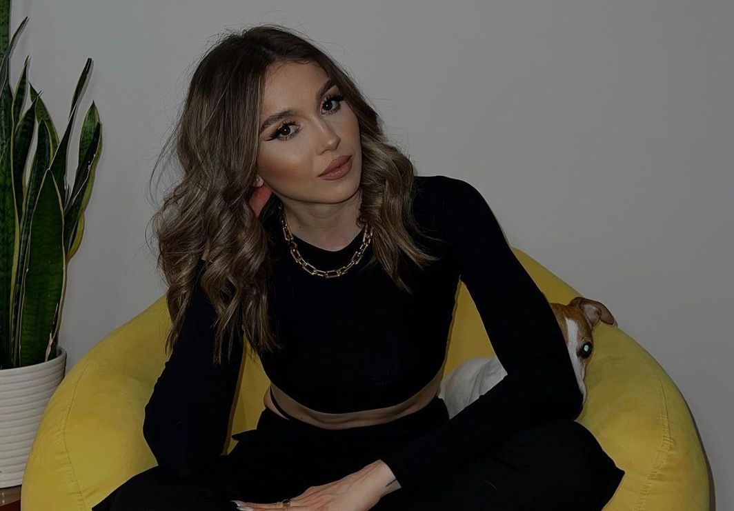Fiica lui Meme Stoica, declarații sfâșietoare despre lupta cu cancerul. Cum a aflat Teodora că suferă de o boală necruțătoare: „Ai un nodul la gât, știai?” 
