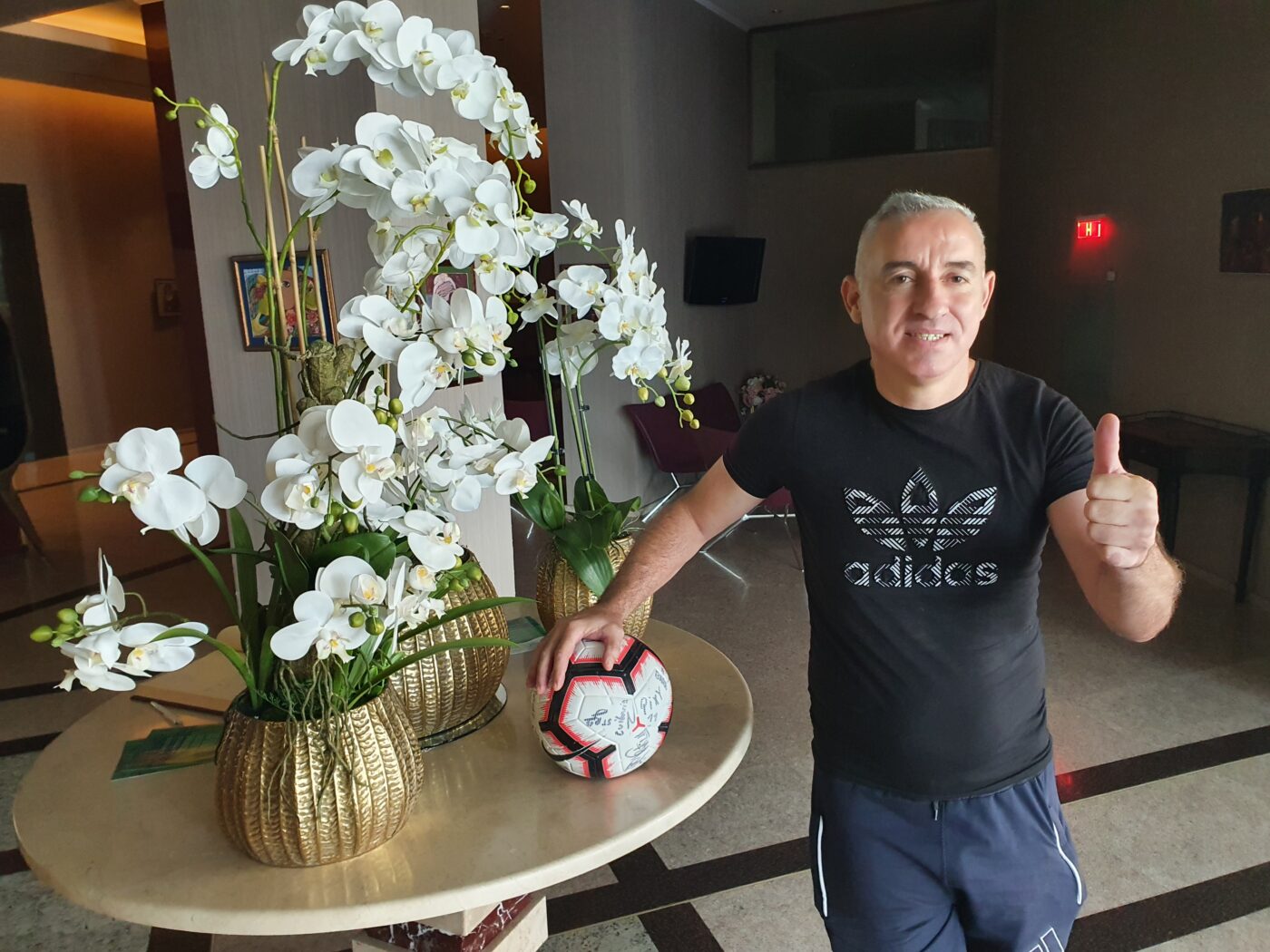 ”Când m-am văzut legat în pușcărie, îmi pierdusem orice speranță. Unii foști colegi s-au bucurat”. Mărturia cutremurătoare a ex-căpitanului Ceahlăului, Tiberiu Șerban, despre experiența din închisoare și patima alcoolului. ”Beam încontinuu o săptămână”. Un arbitru FIFA l-a sprijinit în penitenciar! FOTO ȘI VIDEO EXCLUSIV