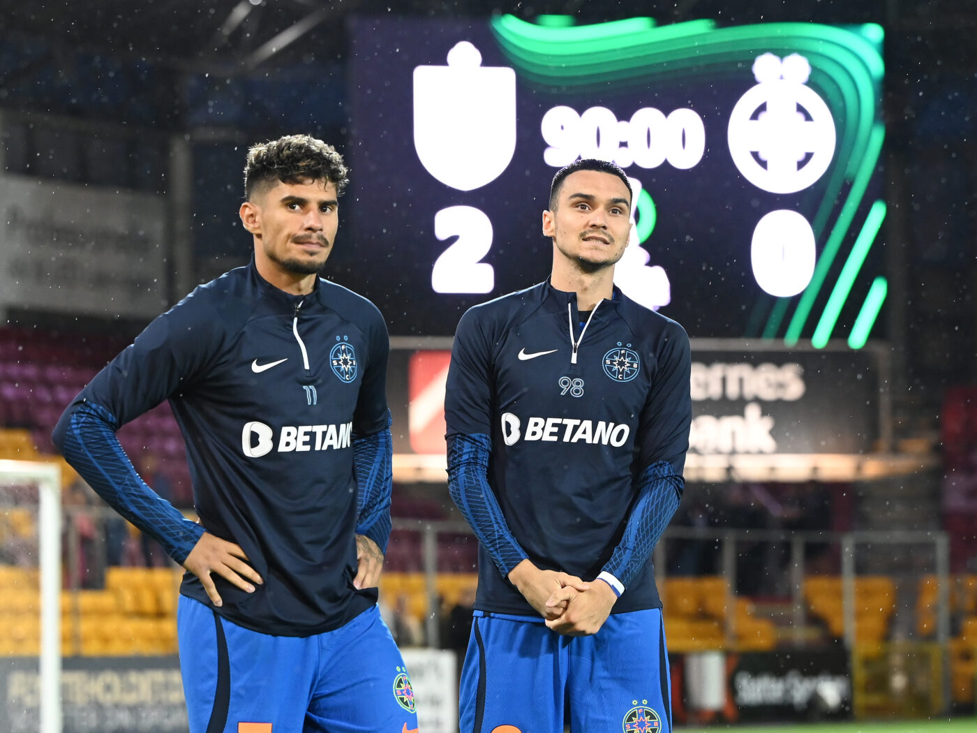 Cinci milioane de euro pentru Florinel Coman, un transfer imposibil! Chiar și Giovanni Becali, regele „marketingului” pentru fotbaliști, e resemnat: „Sunt bani foarte mulți”