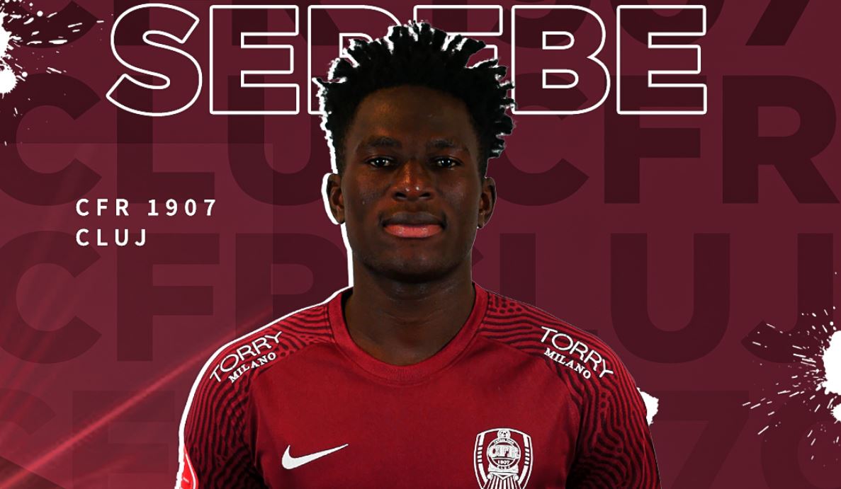CFR Cluj l-a prezentat pe „noul Drogba”, un internațional din Coasta de Fildeș care promite să rupă plasele în Superliga! E al doilea transfer al zilei oficializat de ardeleni