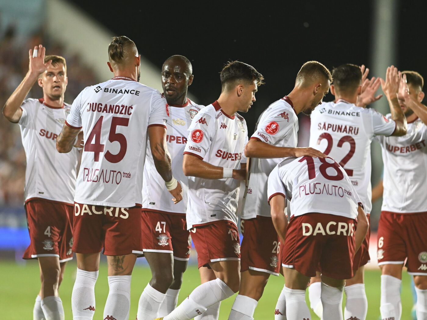 Cele două vedete de la Rapid care riscă să nu mai prindă primul „11” după venirea lui Andrei Borza. „Intră doar când obosește el!” | VIDEO EXCLUSIV ProSport LIVE