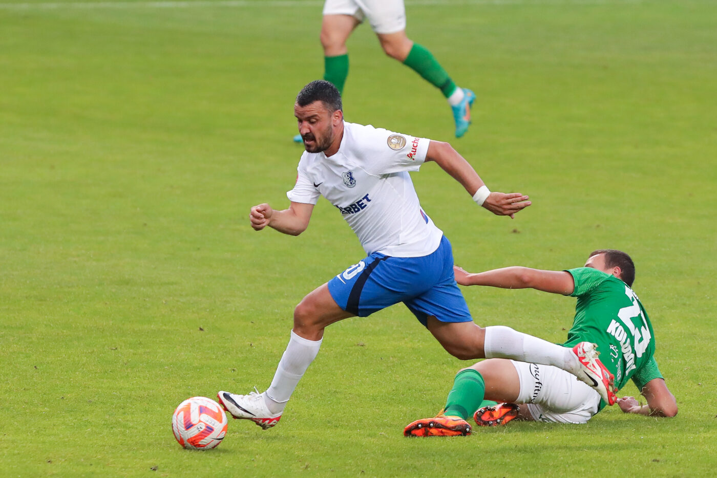 Constantin Budescu, aproape de cel mai frumos gol marcat vreodată de un român în cupele europene! Ce a putut să încerce „magicianul” Farului la meciul cu Helsinki: nici Gică Hagi n-a reușit așa ceva!