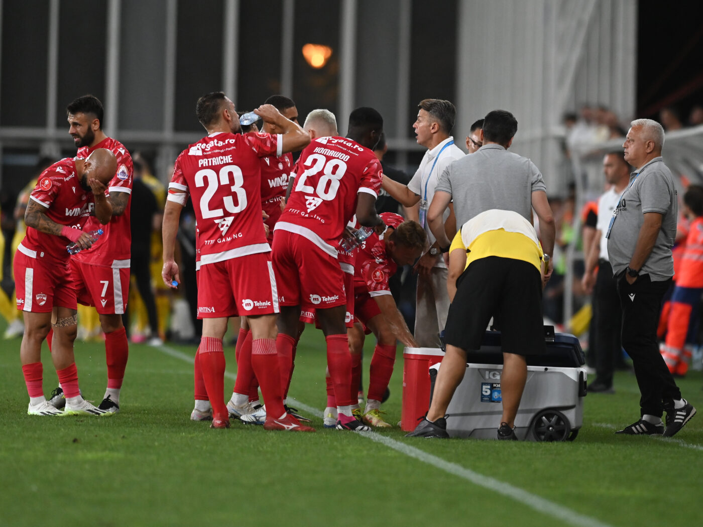 ProSport, confirmat: Dinamo pleacă din București pentru meciul din Cupa României cu Metaloglobus, cu numai trei zile înaintea derby-ului cu Rapid! Anunțul oficial