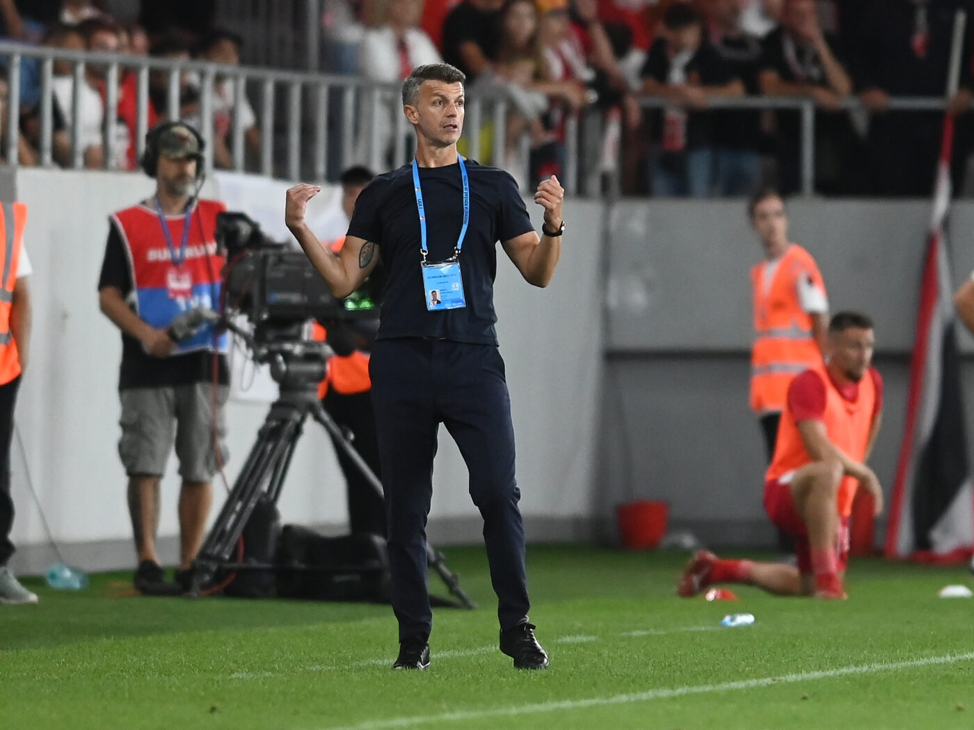 Ovidiu Burcă, răspuns pentru Valeriu Iftime, care a spus că nici nu se gândește să fie „executat” de Dinamo: „A pus presiune pe echipa lui, nu pe noi!”. Care este punctul nevralgic al „cailor”