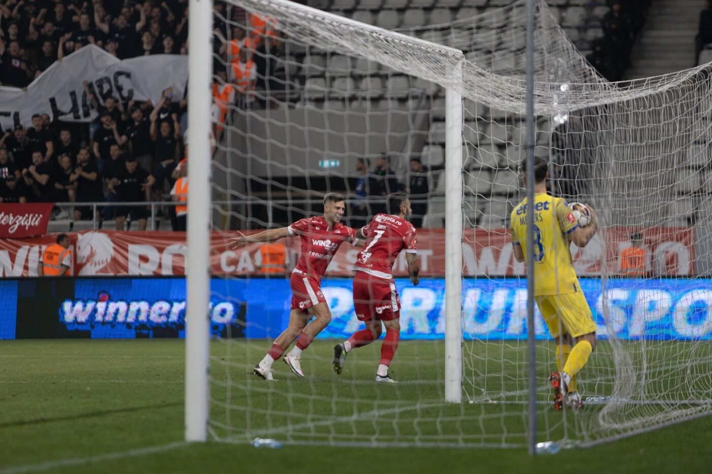 Dinamo – Petrolul 1-1, Live Video Online, în etapa a 7-a din Superliga. Două erori mari au dus la ambele goluri