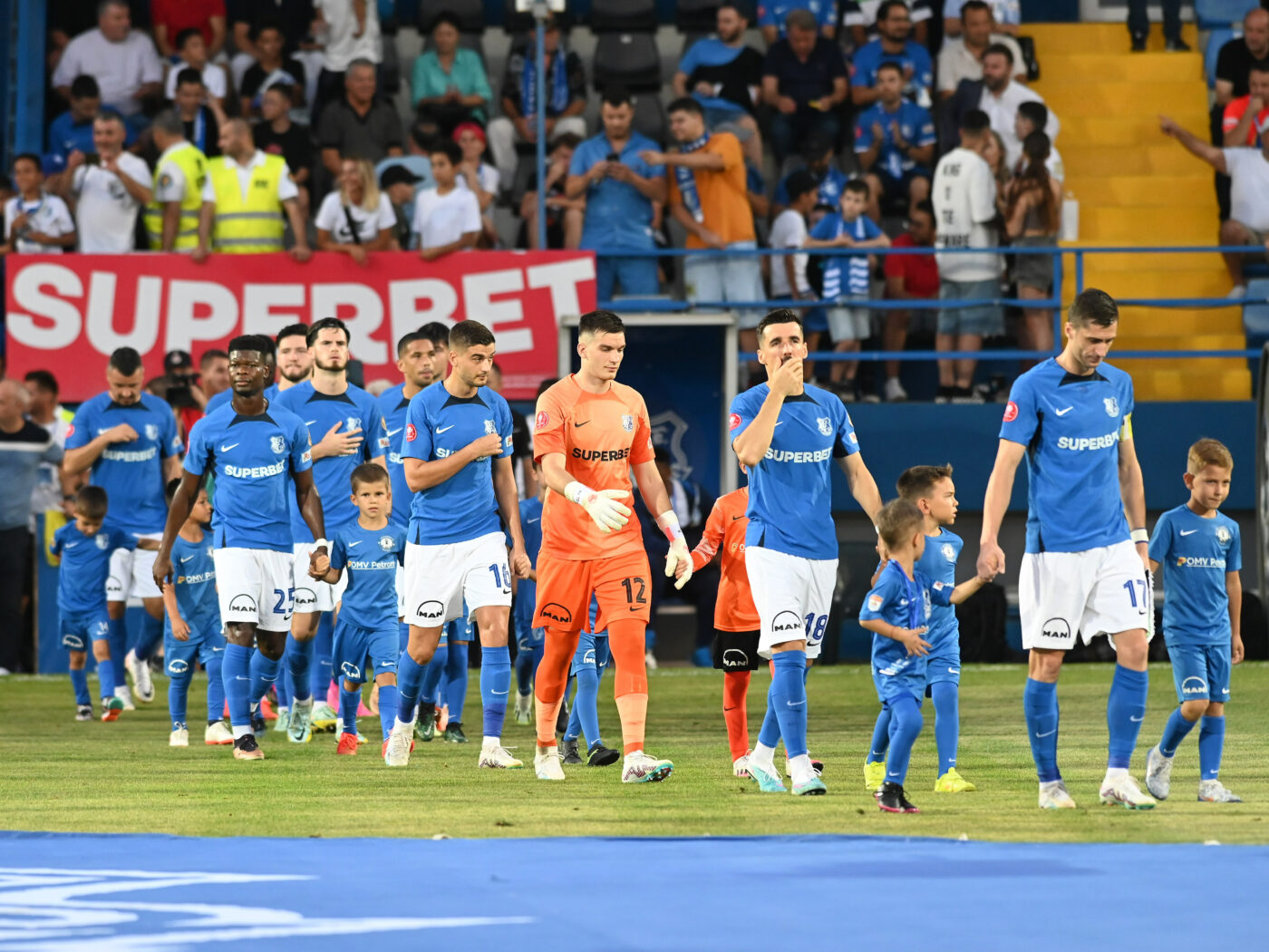 Farul Constanța – HJK Helsinki 2-1, în prima manșă a play-off-ului Conference League | Campioana României întoarce scorul după o sclipire a lui Gheorghe Hagi!