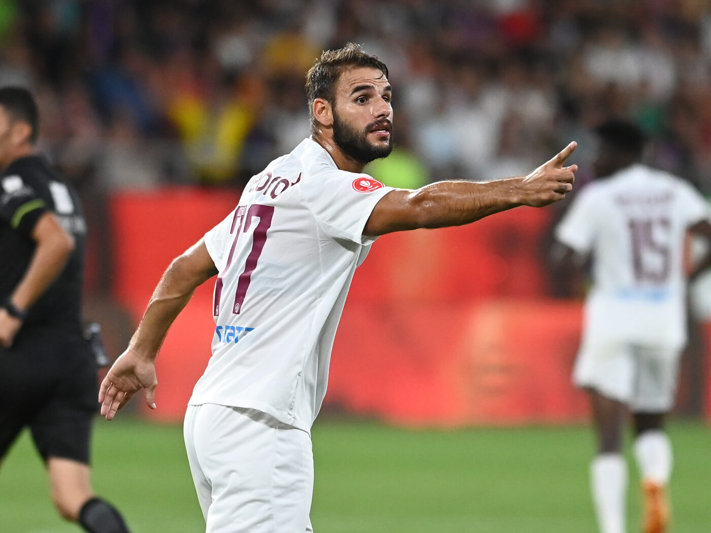 FCSB poate face un transfer fantastic de la CFR Cluj. Mijlocașul care a jucat la AS Roma intră în ultimele luni de contract, iar Meme Stoica îl laudă: „Are calitate mare!”