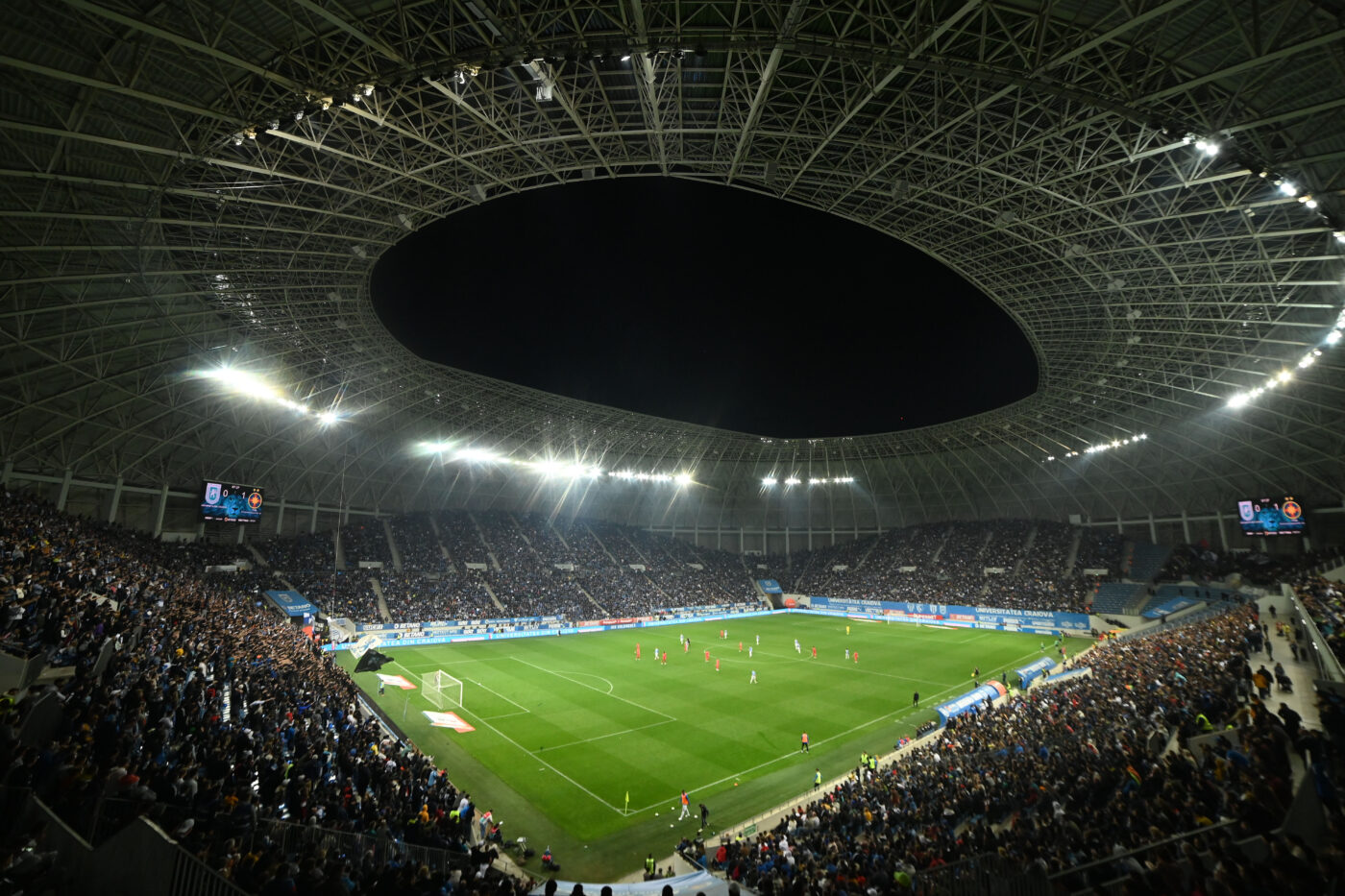 FCSB, gazdă pe „Ion Oblemenco”? Meme Stoica a anunțat ce meci al roș-albaștrilor poate avea loc în Bănie. „Aș fi de acord!”