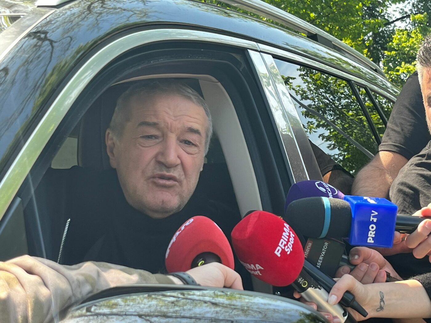 Gigi Becali vrea să dea un tun financiar de 10 milioane de euro!