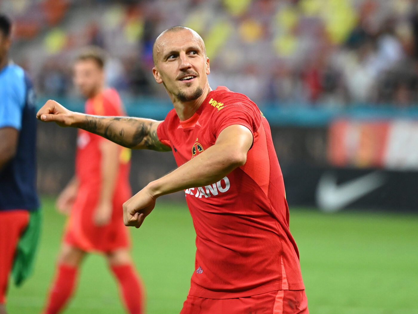 Se retrage Vlad Chiricheș după accidentarea gravă care îl va ține 4 luni pe tușă? Meme Stoica a vorbit deja despre funcția de la FCSB pe care i-o pregătește: „E disponibilă!”