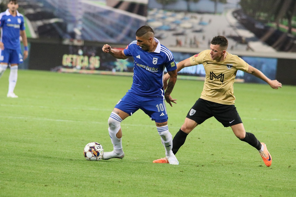Jucătorii lui Ilie Poenaru, năuciți la finalul meciului FC U Craiova – FC Voluntari 3-1: „Nici nu înțelegi ce se întâmplă cu tine pe teren! Parcă suntem vrăjiți când venim pe arena asta”