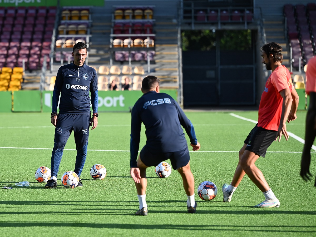 Marea surpriză pregătită de Elias Charalambous pentru meciul Nordsjaelland – FCSB! Sistem inedit ales de cipriot, după ce Alex Băluță s-a accidentat! Este Andrea Compagno pe făraș la vicecampioana României? | FOTO