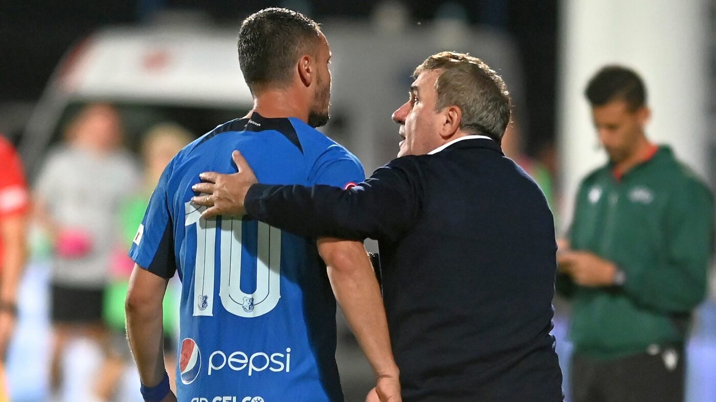 Marius Șumudică a dezvăluit ce a vorbit cu Constantin Budescu după Farul – Flora Tallinn și ce sacrificiu vrea să facă fotbalistul pentru a-i câștiga încrederea lui Gheorghe Hagi: „De rușine că îl am pe el antrenor o să ajung fit”