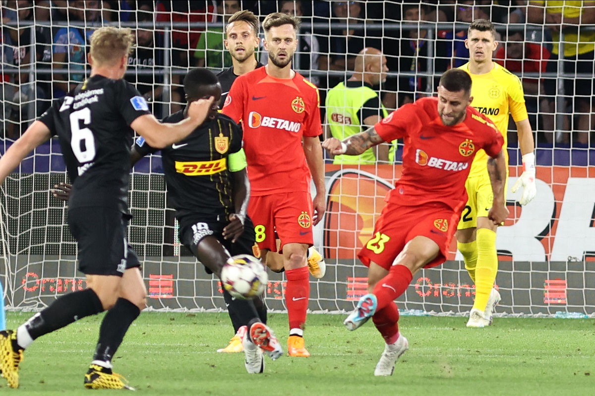 Marius Șumudică îi desființează pe cei de la FCSB, după 0-0 cu Nordsjaelland: „Voi sunteți blânzi! Nu e posibil să nu dai un șut pe poartă!”. Crede că echipa lui Gigi Becali e ca și eliminată