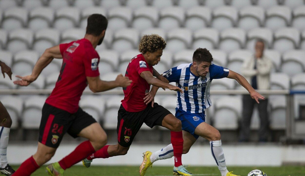 Anunțul momentului în Superliga! Petrolul Ploiești transferă un fotbalist de la FC Porto! | VIDEO
