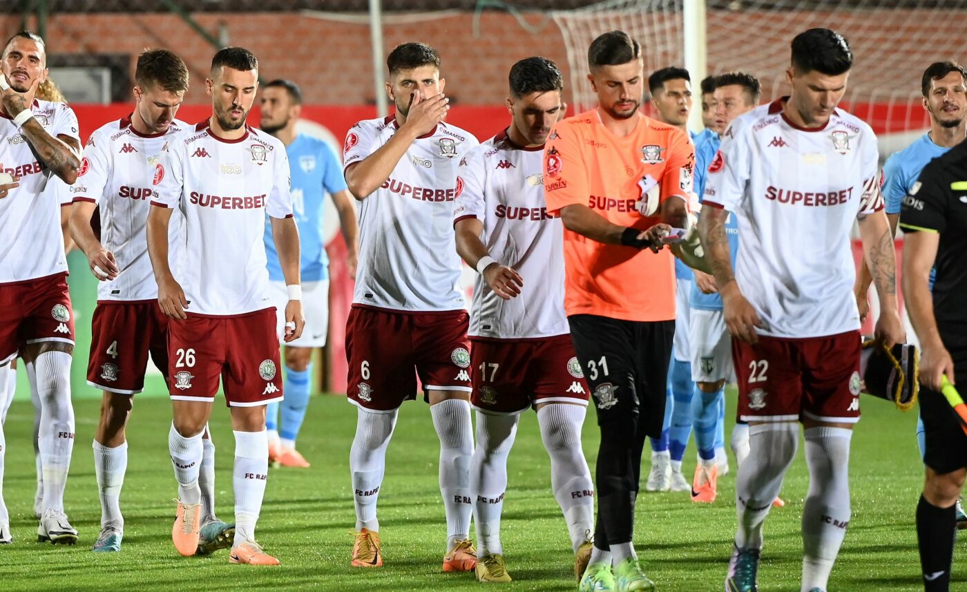 Seară de coşmar pentru Horațiu Moldovan! A doua gafă uriaşă, al doilea gol pentru Voluntari. Comentatorii TV, gluma serii: „A ieşit să prindă fluturi” | VIDEO
