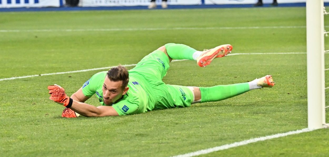 Și-a blocat Ionuț Radu cariera cu transferul în Premier League? Ce se întâmplă cu românul de la Bournemouth